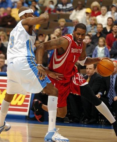 随着篮球运 随着篮球运