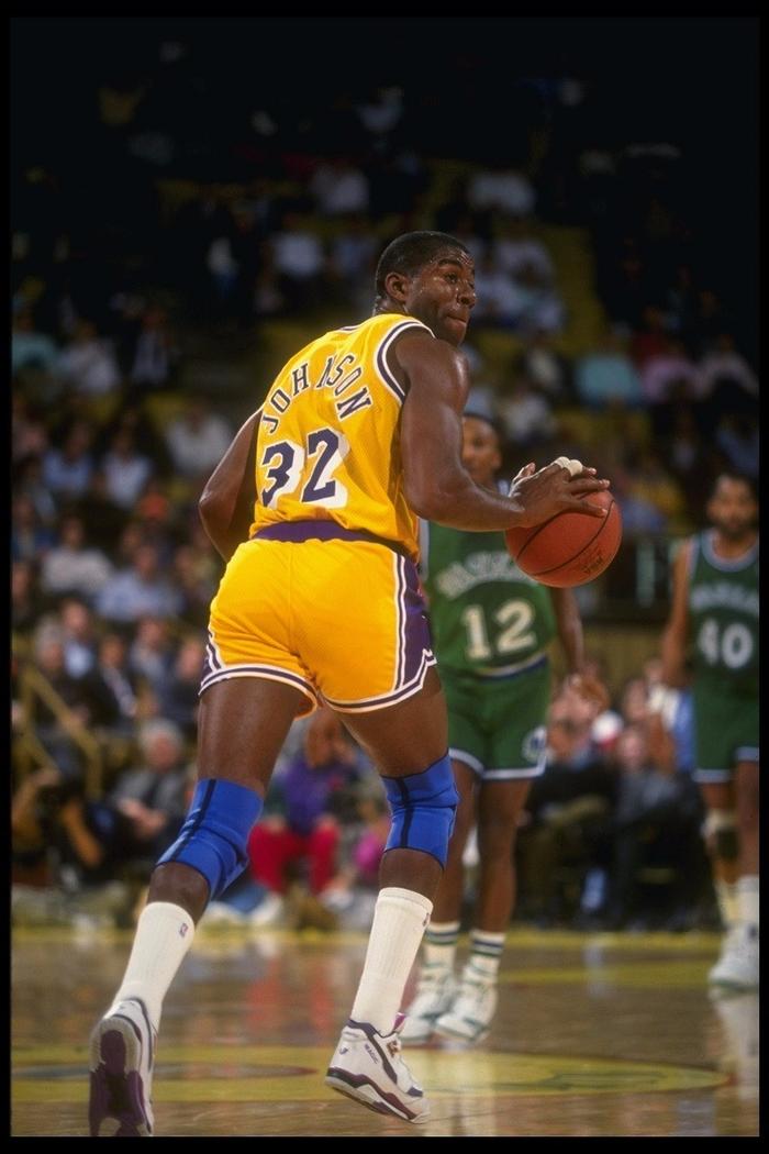 起了激烈讨 起了激烈讨