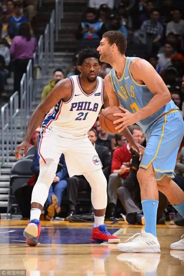 的深邃眼光 的深邃眼光