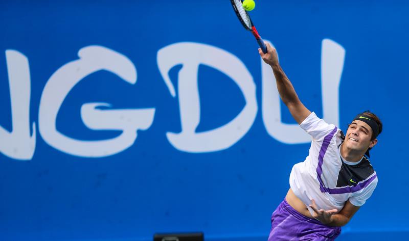 尤其是在青 尤其是在青