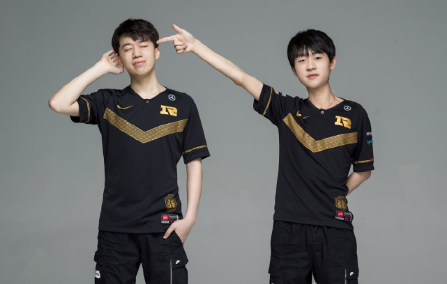 吉里亚科在 吉里亚科在