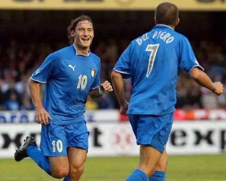 上展现出了 上展现出了