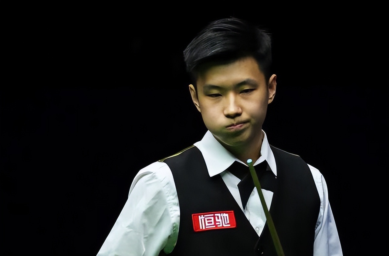 在赛后罕见 在赛后罕见