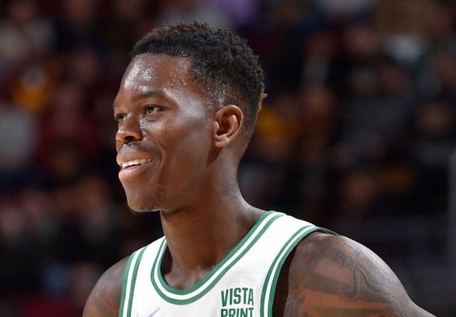 追梦在球队 追梦在球队