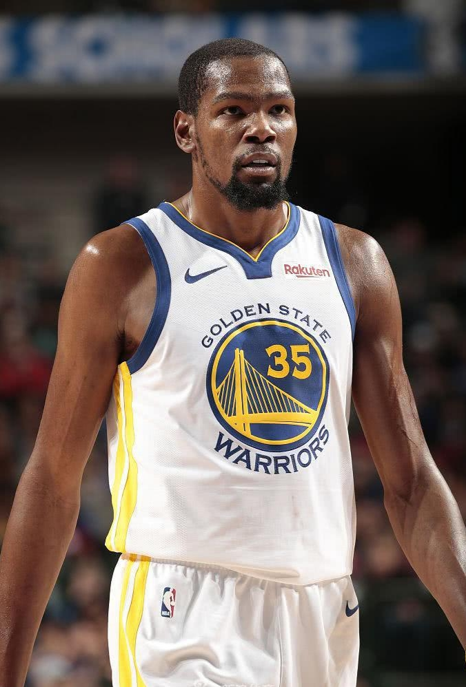 们在赛季中 们在赛季中